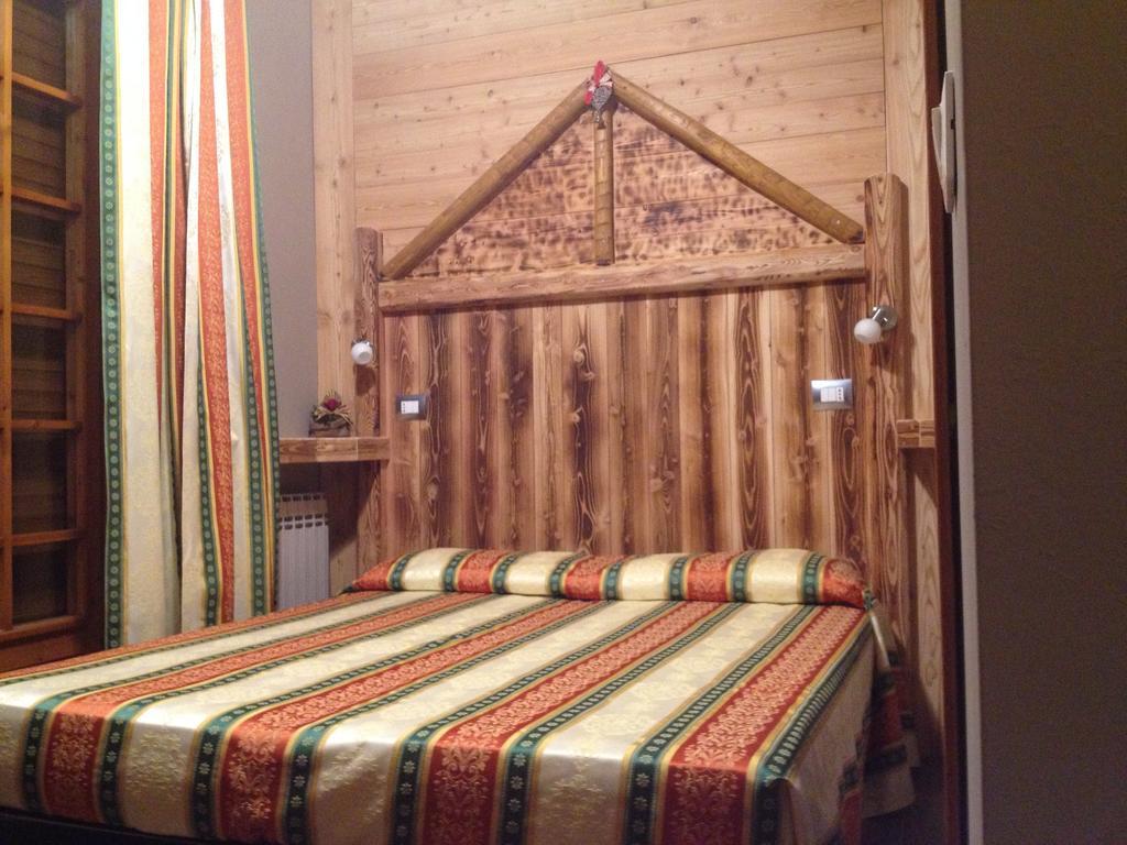 Hotel Trois Etoiles Entracque Bagian luar foto