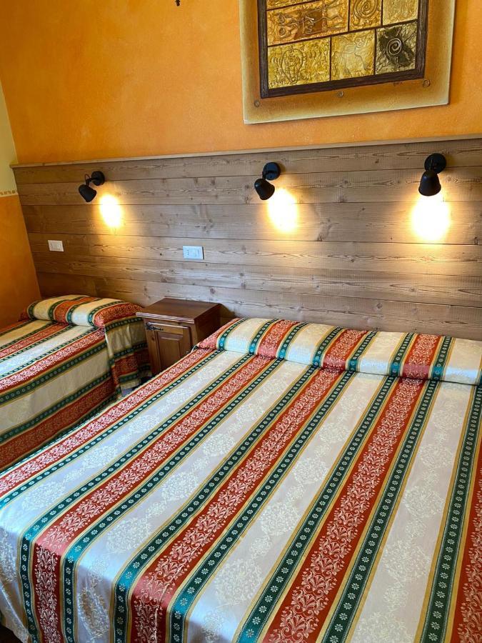 Hotel Trois Etoiles Entracque Bagian luar foto